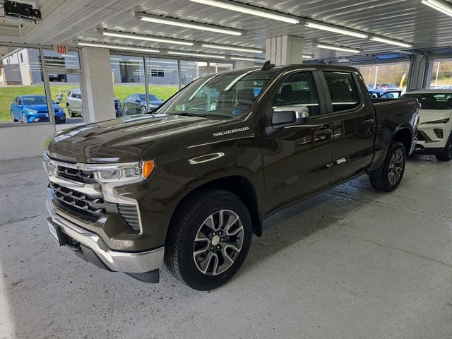Pre-Owned 2023 Chevrolet Silverado 1500 LT - photo - 1