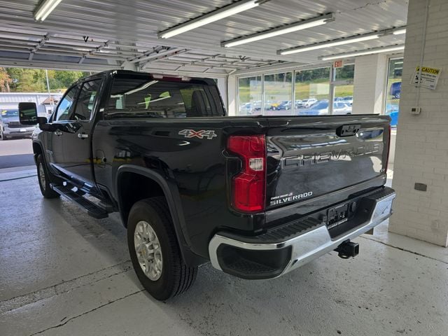 Pre-Owned 2023 Chevrolet Silverado 2500HD LTZ - photo - 2