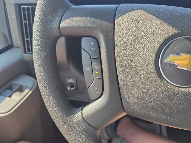 New 2026 Chevrolet Express 3500 Work Van - photo - 14