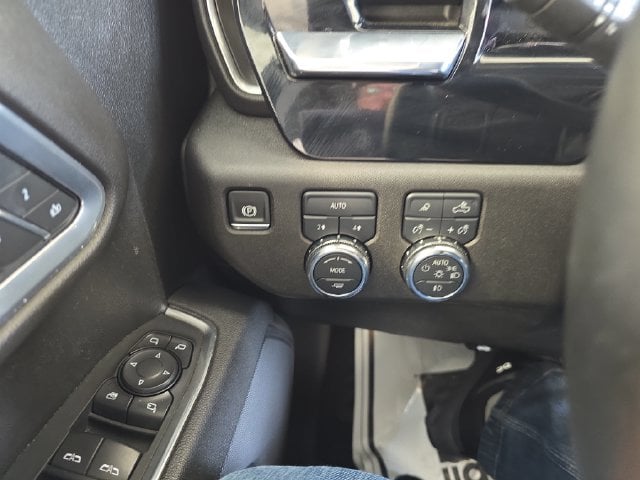 Pre-Owned 2025 GMC Sierra 1500 SLT - photo - 19