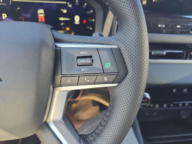 New 2026 Mitsubishi Outlander SE - photo - 17