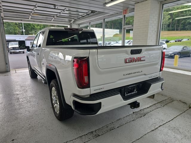 Pre-Owned 2023 GMC Sierra 3500HD Denali - photo - 2
