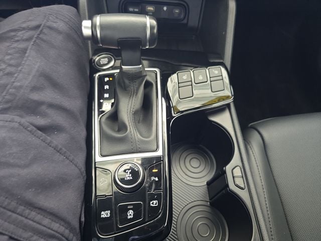 Pre-Owned 2025 Kia Sportage X-Pro - photo - 20
