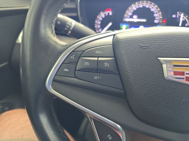 Pre-Owned 2017 Cadillac XT5 Premium Luxury - photo - 19