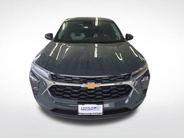 New 2026 Chevrolet Trax LS - photo - 7