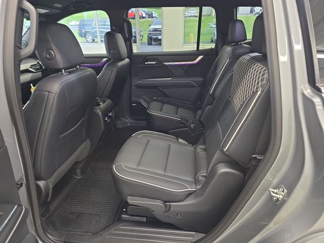 Pre-Owned 2026 GMC Acadia Denali - photo - 9