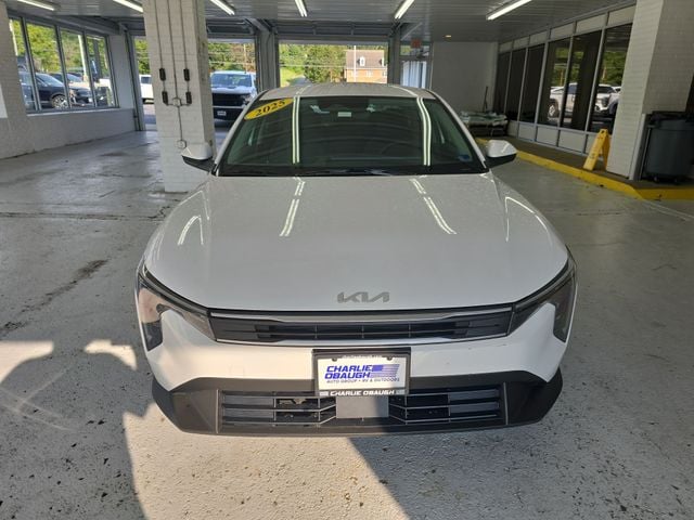 Pre-Owned 2025 Kia K4 LXS - photo - 7