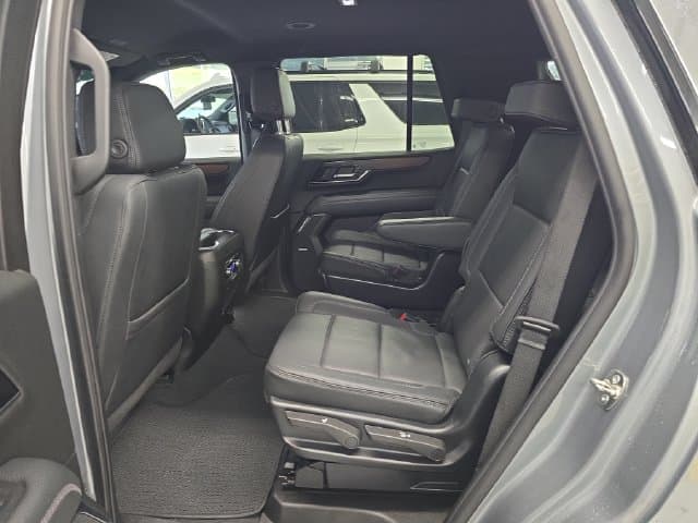 Pre-Owned 2025 GMC Yukon Denali - photo - 9