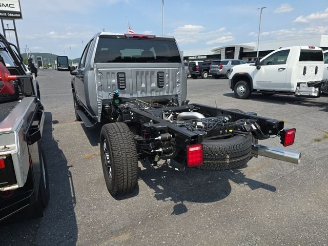 New 2026 GMC Sierra 3500HD Pro - photo - 2