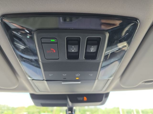 Pre-Owned 2025 Mitsubishi Outlander Trail Edition - photo - 22