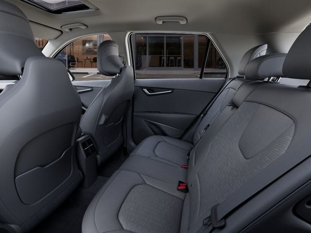 New 2026 Kia Niro SX Touring - photo - 17