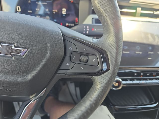 New 2027 Chevrolet Bolt EV LT - photo - 16