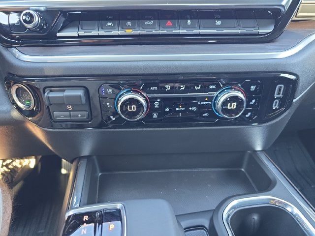 New 2026 GMC Sierra 1500 SLT - photo - 21