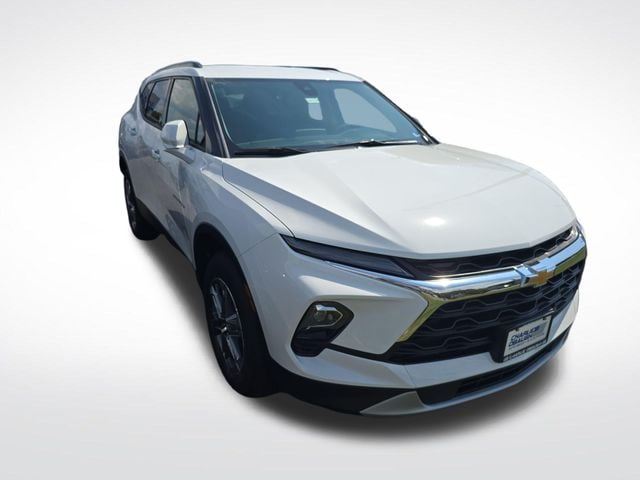 New 2026 Chevrolet Blazer LT - photo - 7