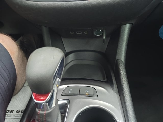 Pre-Owned 2025 Chevrolet Malibu RS - photo - 20