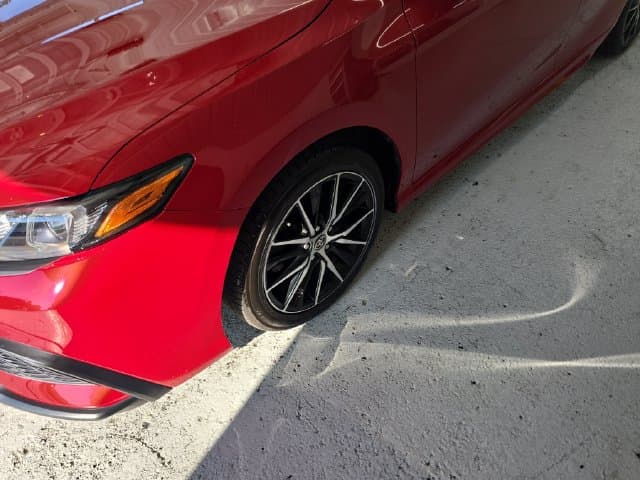 Pre-Owned 2022 Toyota Camry SE - photo - 8