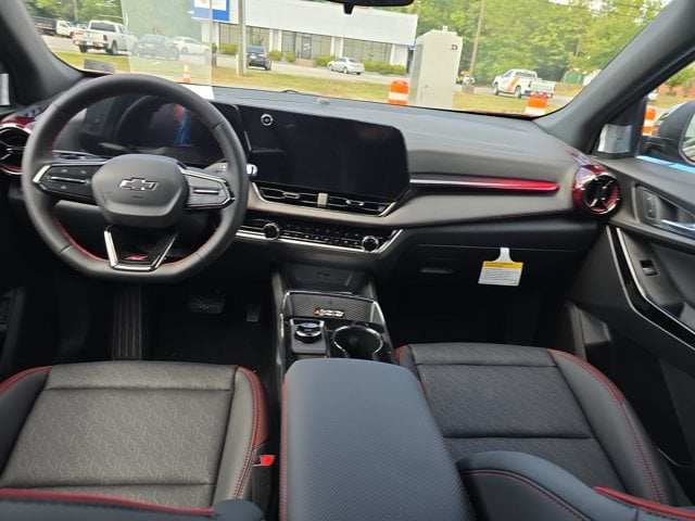 New 2027 Chevrolet Equinox RS - photo - 11