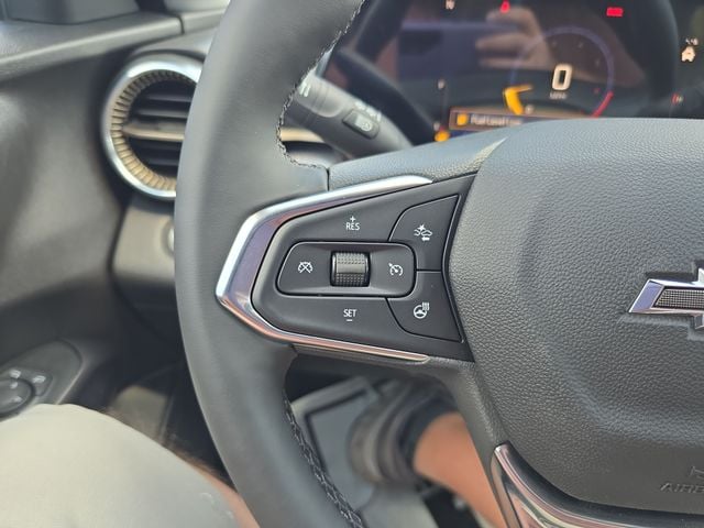 New 2026 Chevrolet Trax ACTIV - photo - 17