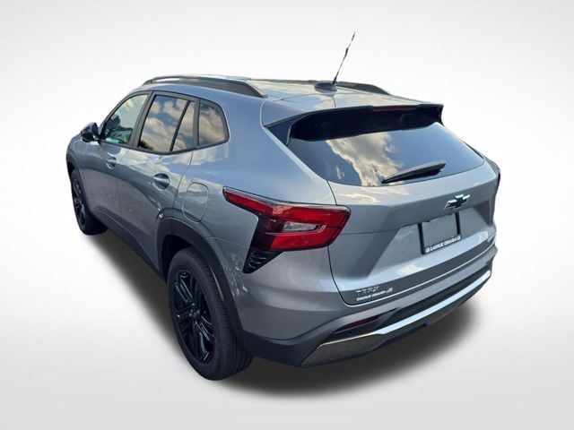 New 2026 Chevrolet Trax ACTIV - photo - 2