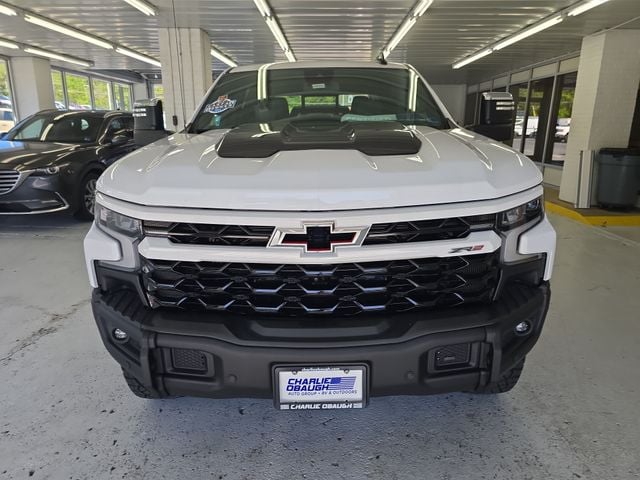 Pre-Owned 2024 Chevrolet Silverado 1500 ZR2 - photo - 7