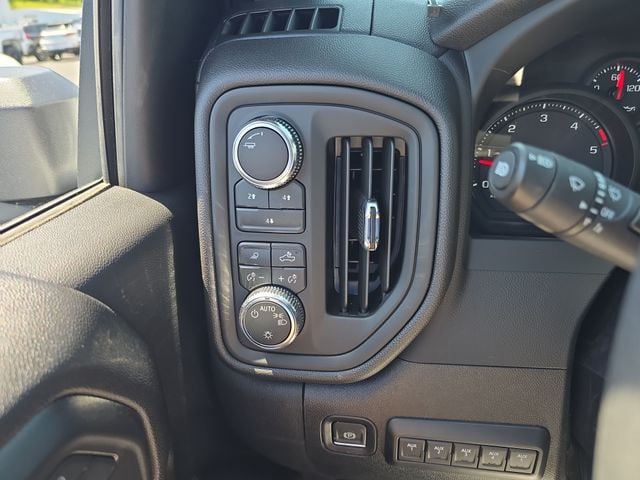 New 2026 GMC Sierra 3500HD Pro - photo - 14