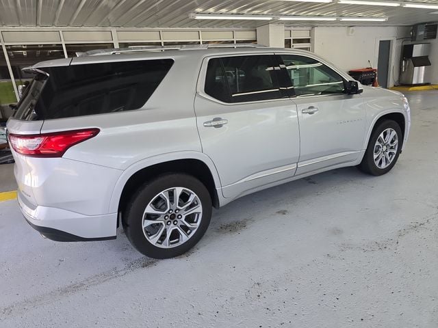 Pre-Owned 2020 Chevrolet Traverse Premier - photo - 5