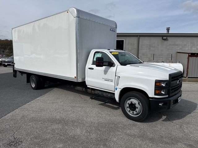 New 2024 Chevrolet Silverado 5500HD Work Truck - photo - 6