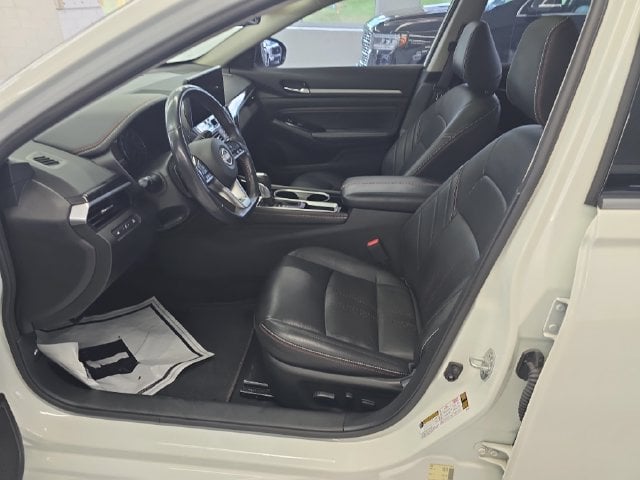 Pre-Owned 2023 Nissan Altima 2.5 SR - photo - 13
