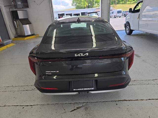 Pre-Owned 2025 Kia K4 LXS - photo - 3
