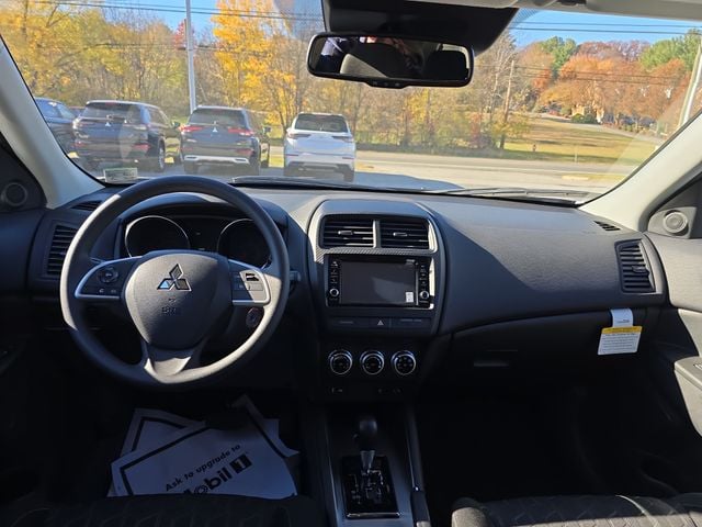 Pre-Owned 2025 Mitsubishi Outlander Sport 2.0 ES - photo - 10
