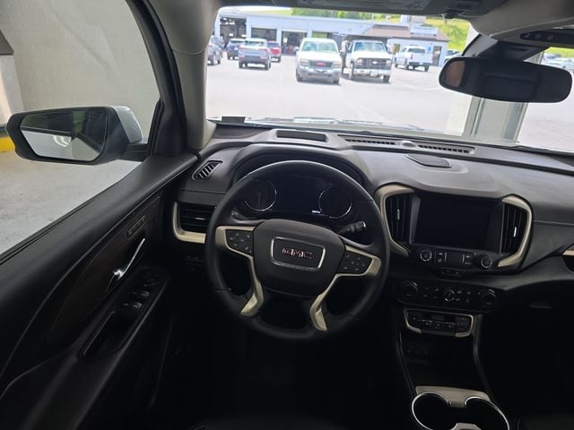Pre-Owned 2023 GMC Terrain Denali - photo - 11