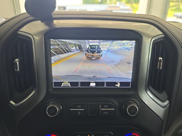 Pre-Owned 2020 Chevrolet Silverado 1500 LT Trail Boss - photo - 16