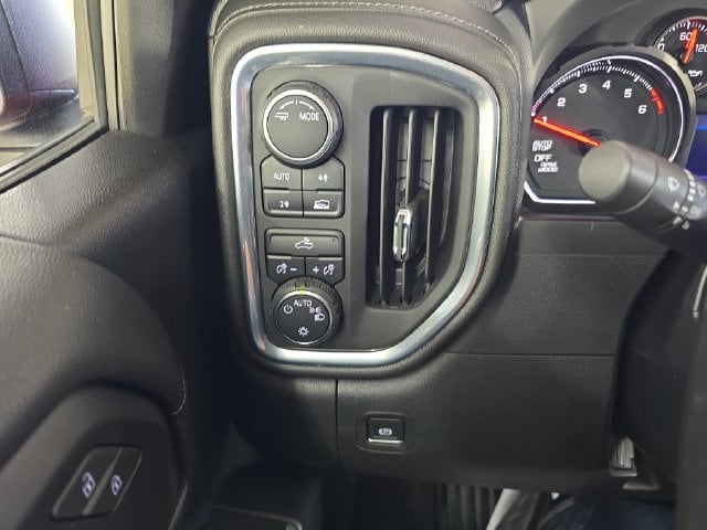 Pre-Owned 2022 Chevrolet Silverado 1500 LTD LT - photo - 18