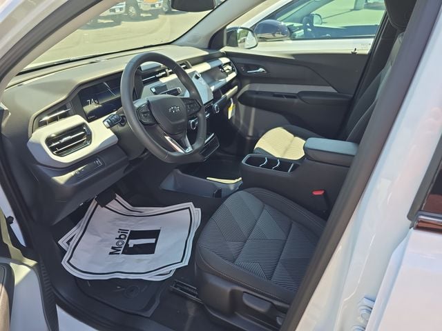 New 2027 Chevrolet Bolt EV LT - photo - 12