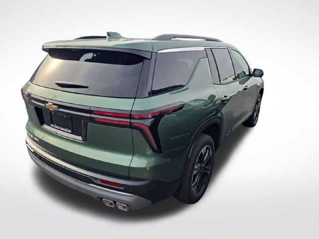 New 2027 Chevrolet Traverse LT - photo - 5
