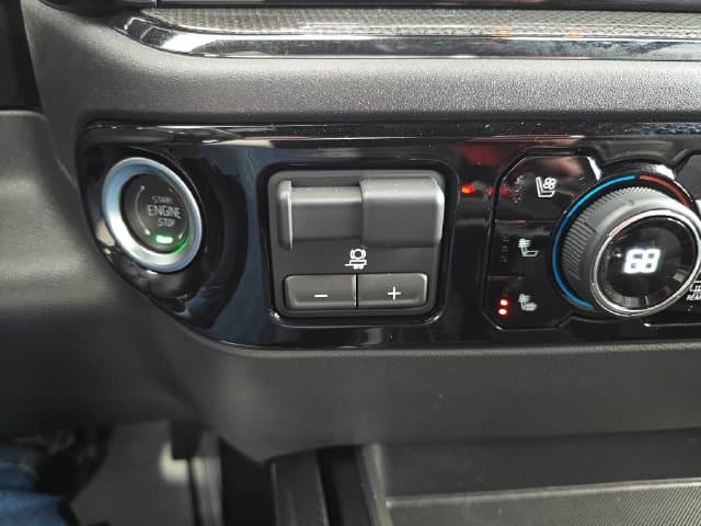 Pre-Owned 2024 Chevrolet Silverado 1500 ZR2 - photo - 22