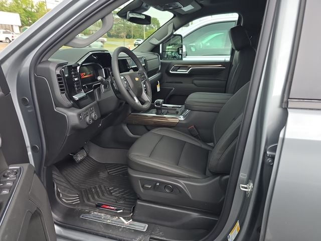 New 2026 Chevrolet Silverado 1500 LT - photo - 13