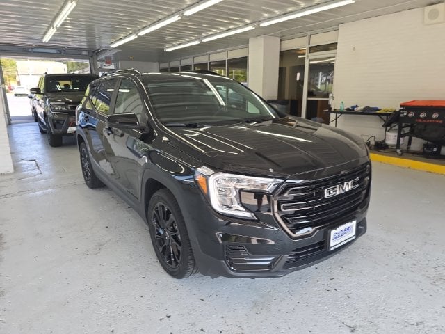 Pre-Owned 2023 GMC Terrain SLE - photo - 6