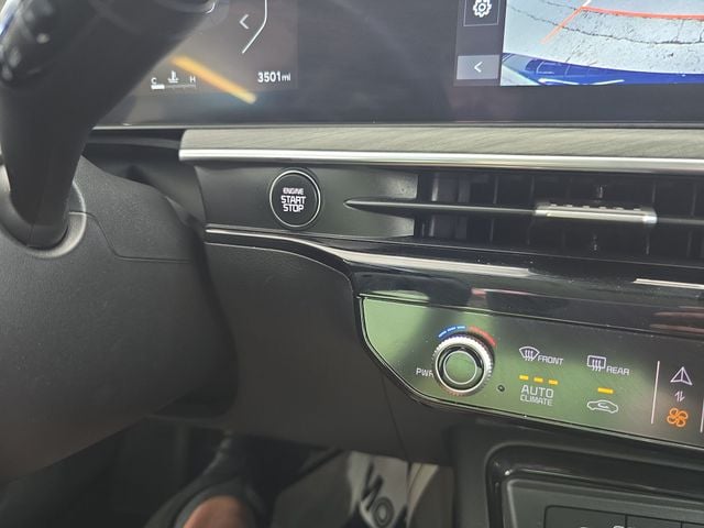 Pre-Owned 2025 Kia K5 EX - photo - 24