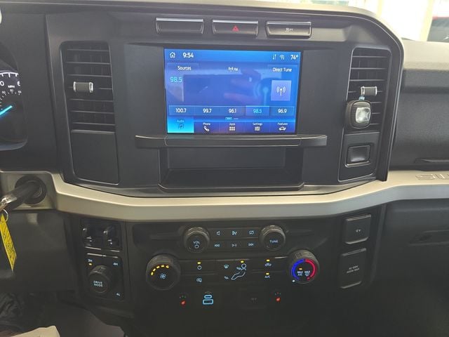 Pre-Owned 2024 Ford F-250SD XLT - photo - 14