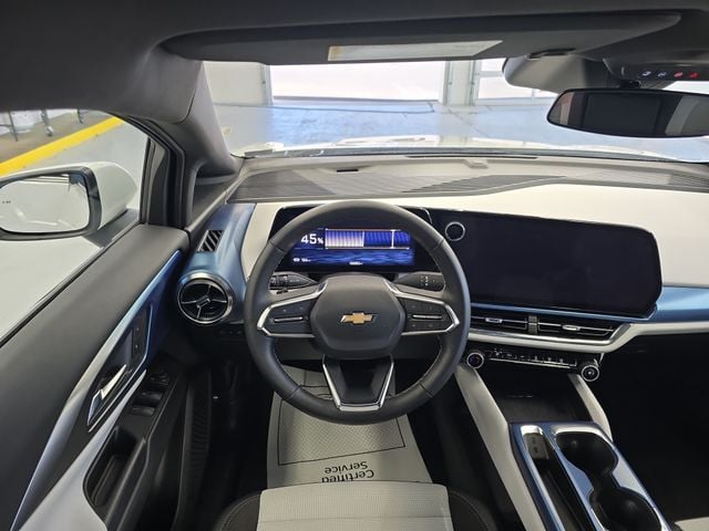 Pre-Owned 2025 Chevrolet Equinox EV LT - photo - 11