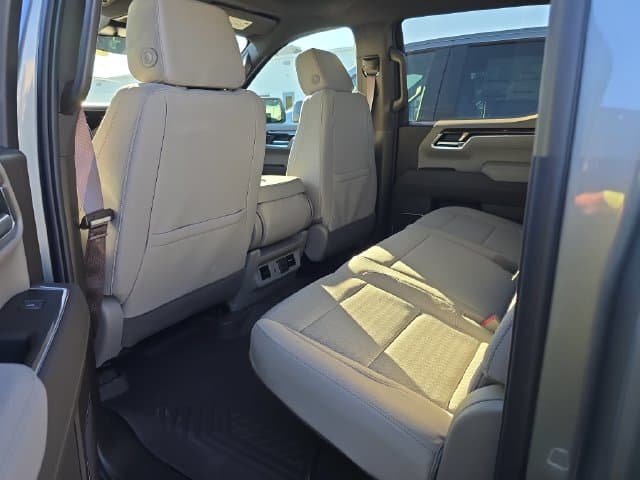 New 2026 Chevrolet Silverado 1500 LT - photo - 9