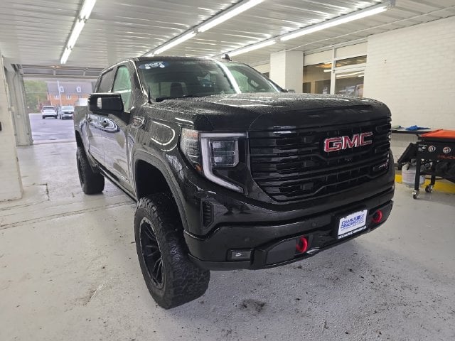 Pre-Owned 2024 GMC Sierra 1500 AT4 - photo - 6