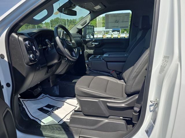 New 2026 GMC Sierra 3500HD Pro - photo - 9