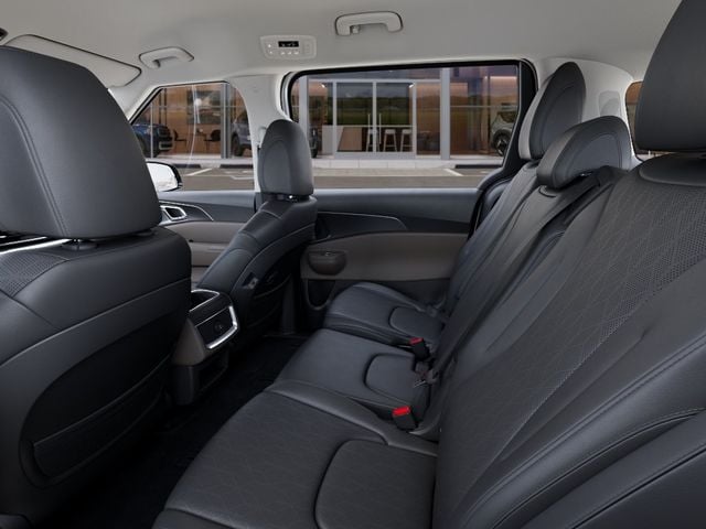 New 2026 Kia Carnival LXS - photo - 17