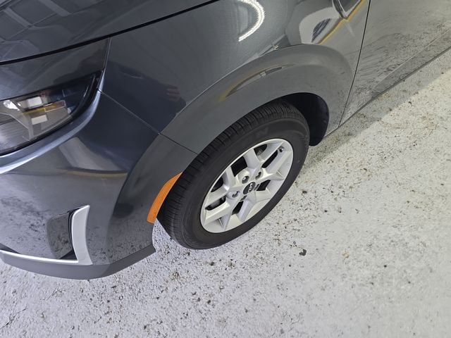 Pre-Owned 2025 Kia Soul LX - photo - 8