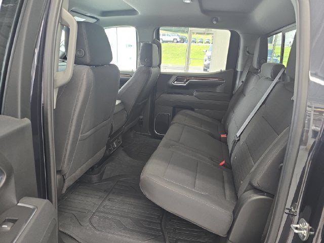 Pre-Owned 2026 GMC Sierra 1500 SLE - photo - 9