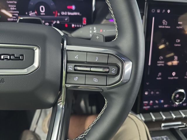 Pre-Owned 2026 GMC Acadia Denali - photo - 17