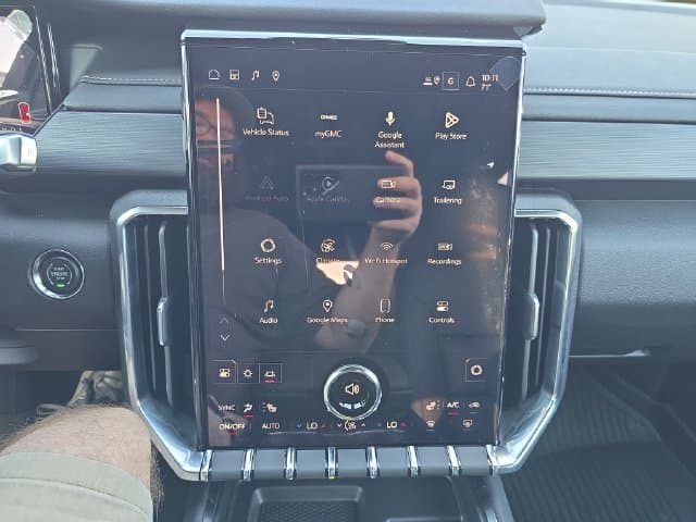 New 2027 GMC Acadia Elevation - photo - 13