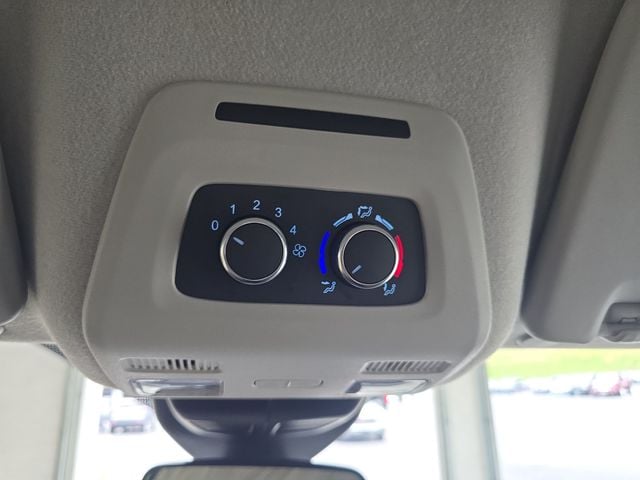 Pre-Owned 2025 Ford Transit-350 XLT - photo - 21